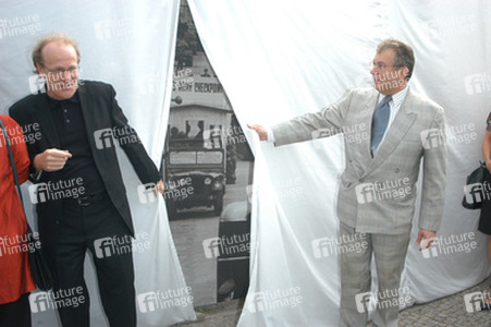 Thomas Flierl, Roy S. Weatherston