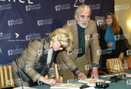 Catherine Deneuve, Christopher Lee