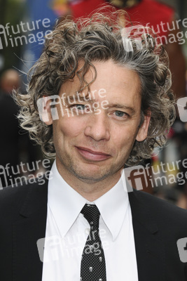 Dexter Fletcher
