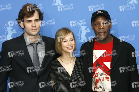 Rossif Sutherland, Laura Regan, Danny Glover