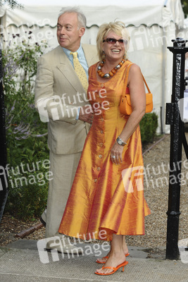 Nickolas Grace, Elaine Paige