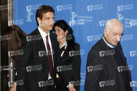 Clive Owen, Armin Mueller-Stahl