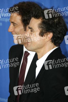 Clive Owen, Tom Tykwer