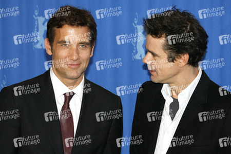 Clive Owen, Tom Tykwer