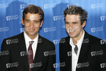 Clive Owen, Tom Tykwer