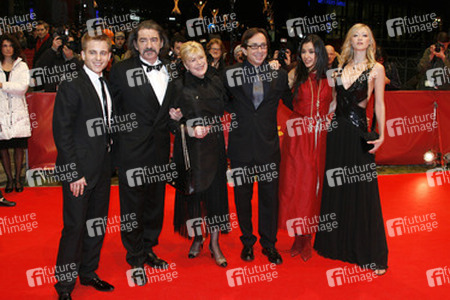 Kevin Bishop, Miki Manojlovic, Marianne Faithfull, Sam Garbarski, Dorka Gryllus, Siobhán Hewlett