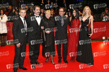 Kevin Bishop, Miki Manojlovic, Marianne Faithfull, Sam Garbarski, Dorka Gryllus, Siobhán Hewlett