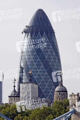 30 St Mary Axe / Swiss-Re-Tower / Gherkin