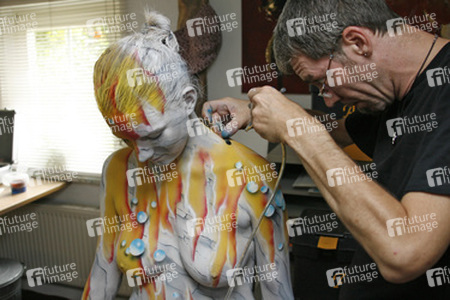 Jörg Düsterwald mit Model Melanie