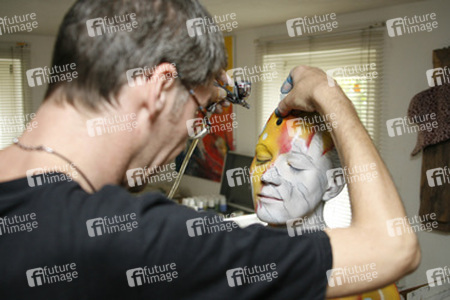 Jörg Düsterwald mit Model Melanie