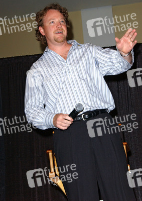 Robert Duncan McNeill