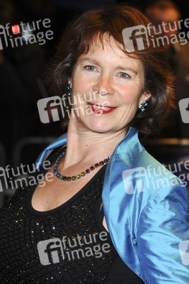 Celia Imrie