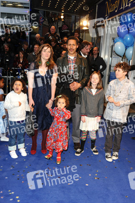 Jessica Hynes mit Familie