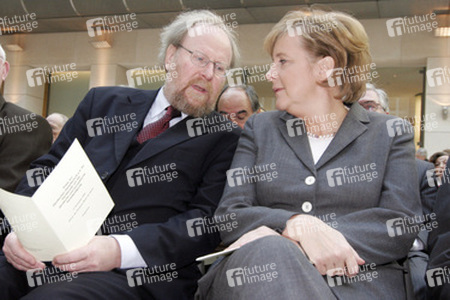 Wolfganng Thierse, Angela Merkel