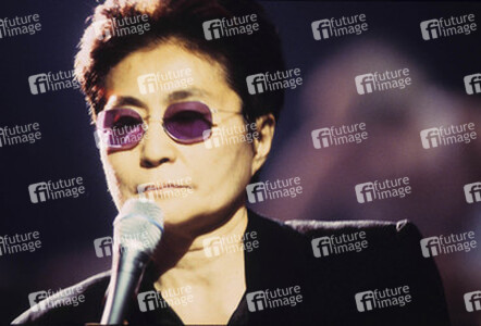 Yoko Ono
