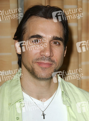 Adrian Paul