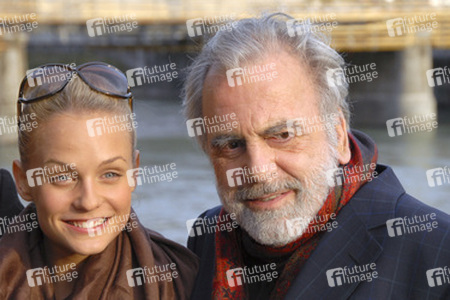 Mirjam Weichselbraun, Maximilian Schell