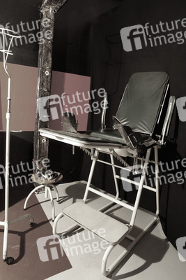 Gynäkologischer Stuhl