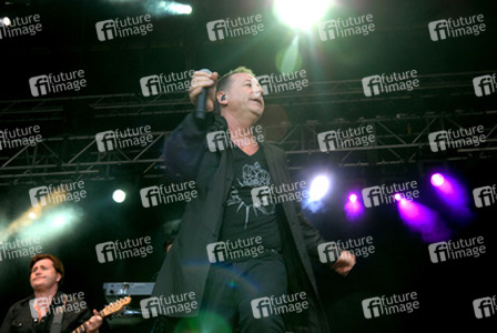 Charlie Burchill, Jim Kerr