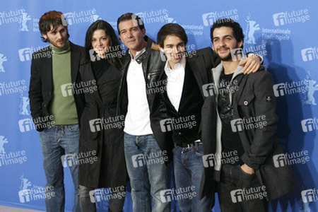 Raúl Arévalo, Maria Ruiz, Antonio Banderas, Alberto Amarilla, Fran Perea