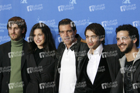 Raúl Arévalo, Maria Ruiz, Antonio Banderas, Alberto Amarilla, Fran Perea
