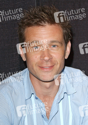 Connor Trinneer