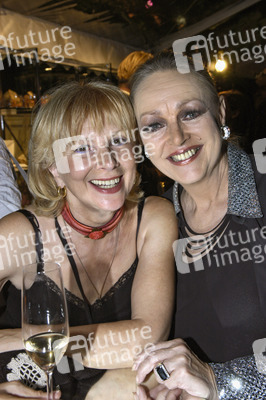 Ursela Monn, Barbara Schöne