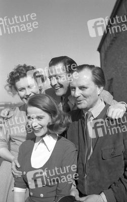 Antje Weissgerber, Gertrud Kückelmann, Hans Söhnker, Wolfgang Liebeneiner