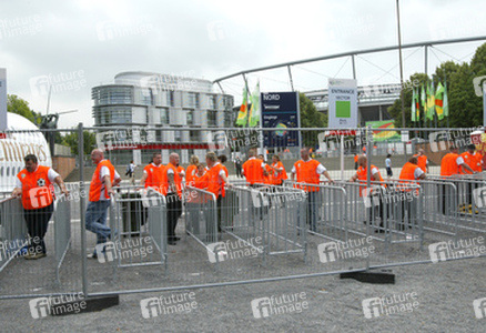 Eingang zur AWD-Arena
