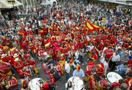 Fans aus Spanien auf der Fanmeile