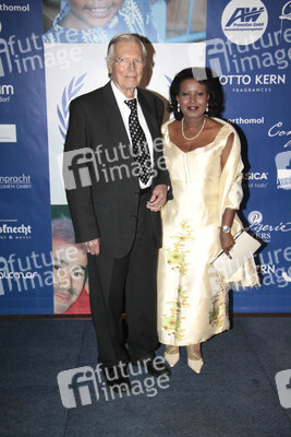 Karlheinz Böhm mit Ehefrau Almaz