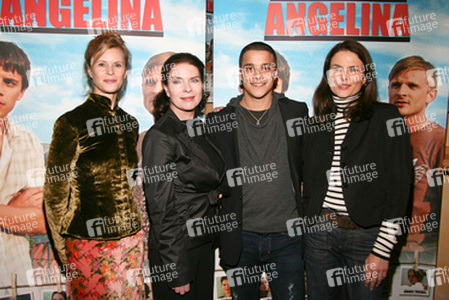 Leslie Malton, Gudrun Landgrebe, Kostja Ullmann, Barbara Auer