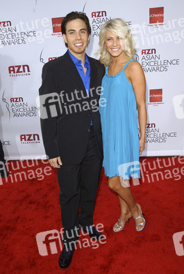 Apolo Anton Ohno, Julianne Hough