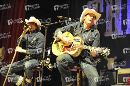 Alec 'Boss Burns' Völkel, Sascha 'Hoss Power' Vollmer (The BossHoss)