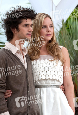 Ben Whishaw, Abbie Cornish