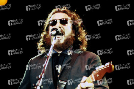 Konzert von Elvis Costello and the Rude 5 in London