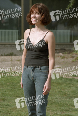 Nicole de Boer