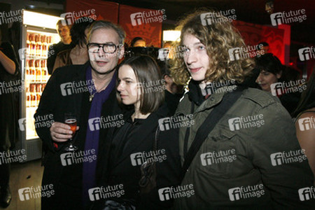Leander Haußmann mit Gattin Doris und Sohn
