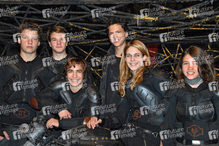 Leon Wessel-Masannek, Marlon Wessel, Kevin Iannotta, Jimi Blue Ochsenknecht, Srah Kim Gries, Janina Fautz