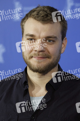 Pilou Asbaek