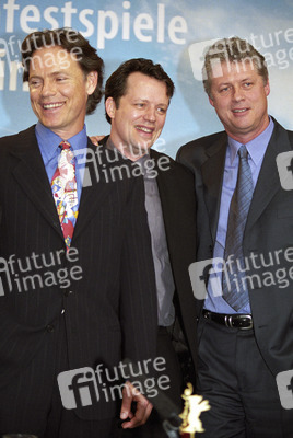 Bruce Greenwood, Steven Culp, Roger Donaldson