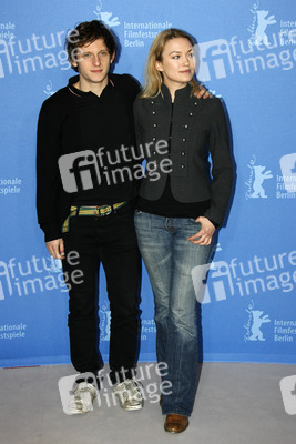 Jamie Bell, Sophia Myles