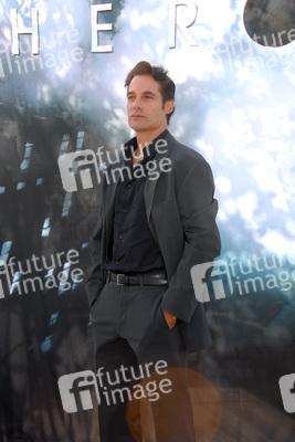 Adrian Pasdar