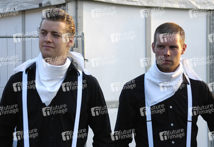 Nicholaus Arson, Chris Dangerous