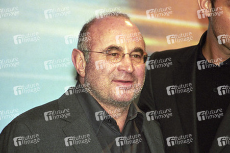 Bob Hoskins