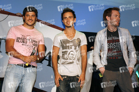 Stanislav Ianevski, Jamie Yeates, Chris Rankin