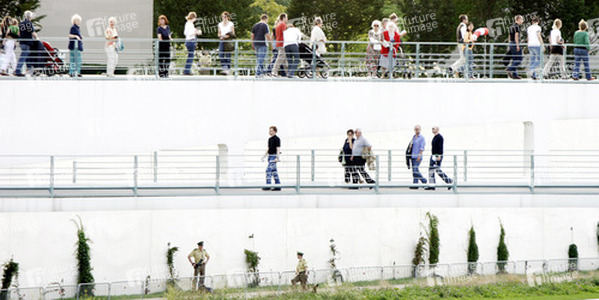 Tag der offenen Tür im Kanzleramt