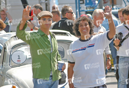 Michael Keaton, Angela Robinson