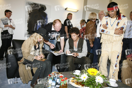 Dorkas Kiefer, Patrick Wolff, Erol Sander