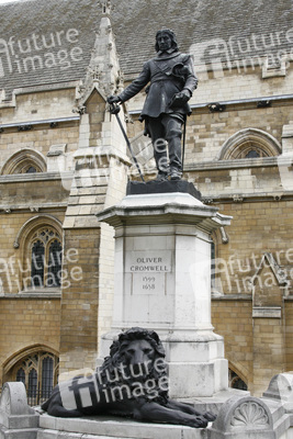 Oliver Cromwell Denkmal an den Houses of Parliament